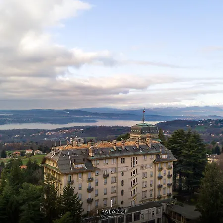 Palace Grand Hotel
