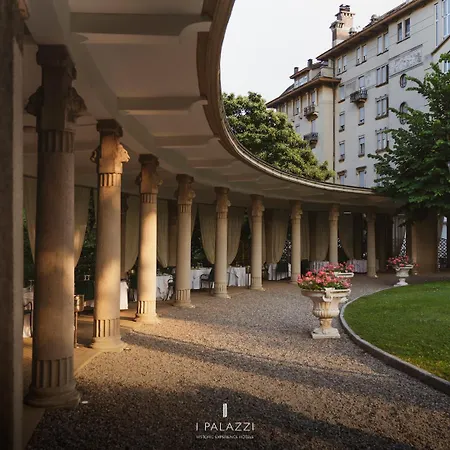 Palace Grand 4*