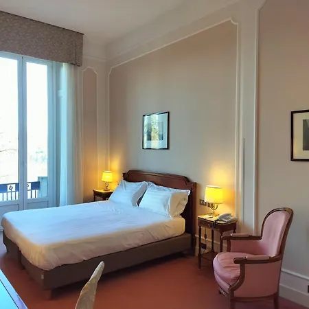 Palace Grand Varese