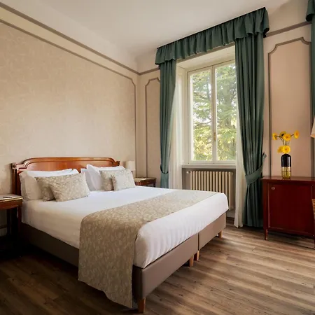 Hotel Palace Grand 4*