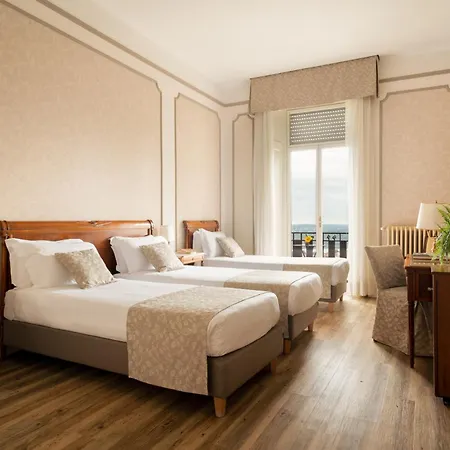 Palace Grand Hotel