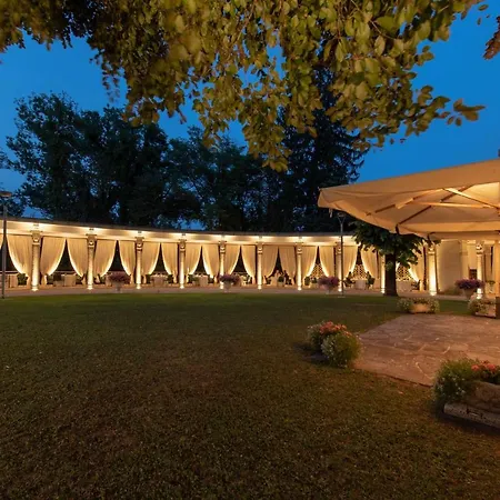 Hotel Palace Grand 4*