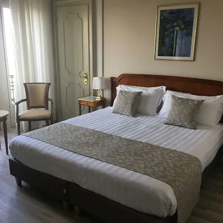 Hotel Palace Grand