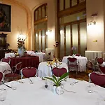Palace Grand