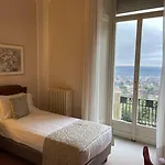 Palace Grand Hotell 4*