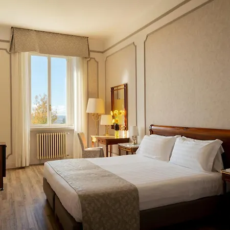 Palace Grand 4*
