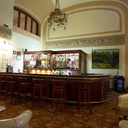 Palace Grand 4* Варезе