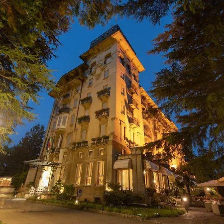 Palace Grand Varèse
